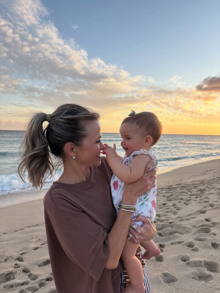 files/October_so_far-I_have_been_in_full_Gigi_mode_and_have_loved_every_minute_of_it_I_was_thrilled_to_take_a_little_trip_to_Hawaii_and_watch_baby_Sophia_while_her_mom_had_a_trip_out_of_tow.jpg